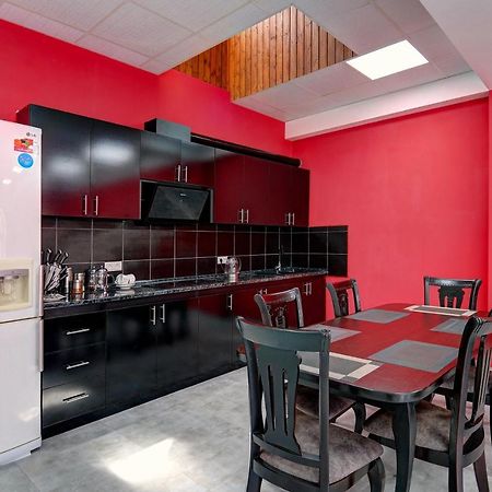 Hotel Sesil Gyumri ภายนอก รูปภาพ