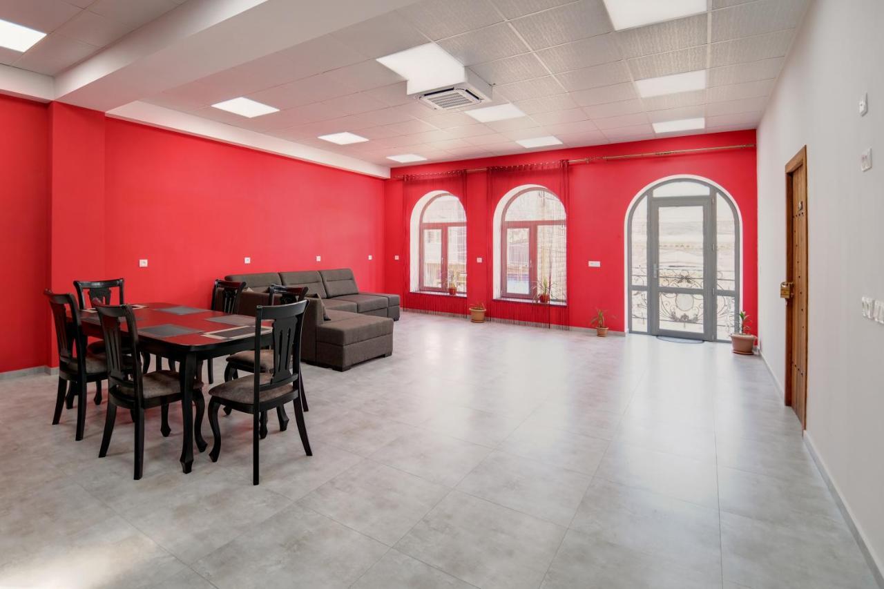 Hotel Sesil Gyumri ภายนอก รูปภาพ